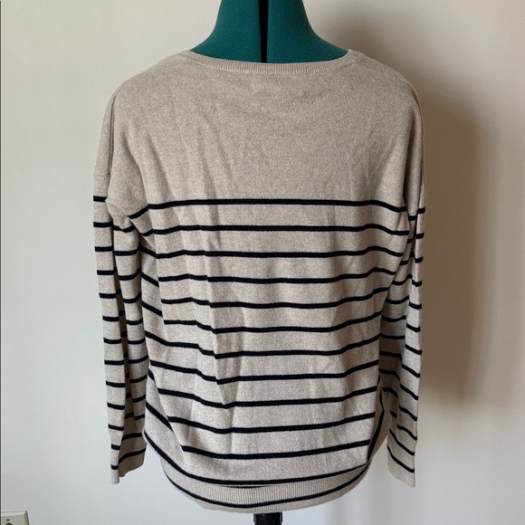 Seaton | 100% Cashmere Striped Pullover V-neck Sweater in Tan | Size S - Picture 3 of 6